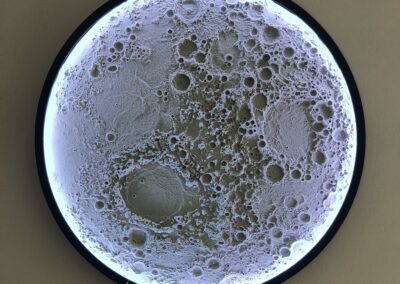 luna lampa pentru perete